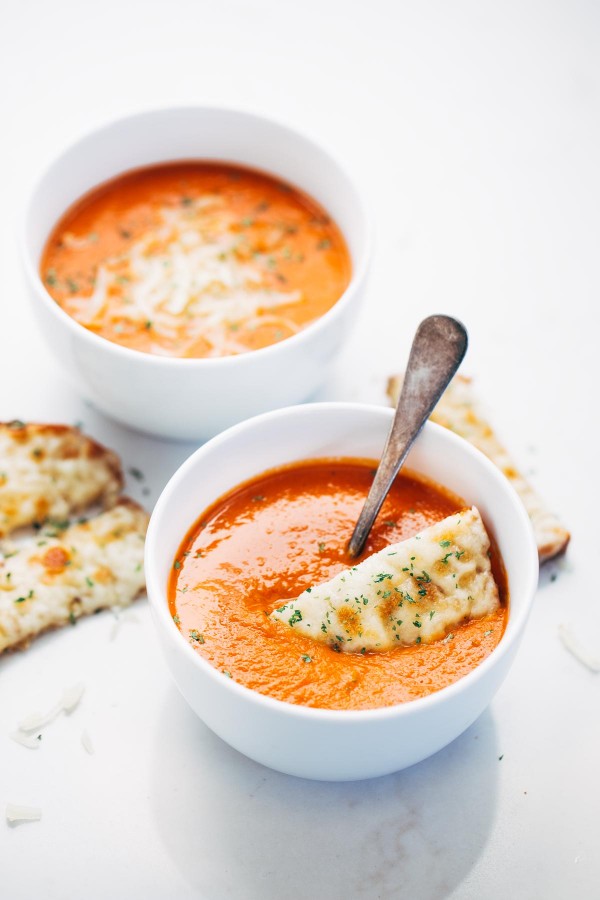 pinch-of-yum-tomato-soup